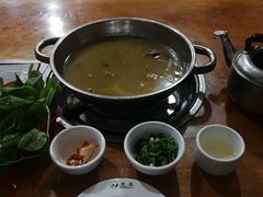 腊排骨土鸡锅-阿妈土锅鸡