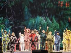 -宝能国际体育演艺中心