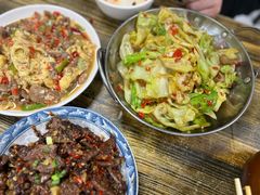 干锅手撕包菜-江南古镇味道·私房菜