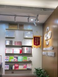 -Mamom club 慢会所(爱丁堡店)