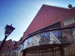 -钟书阁(松江泰晤士小镇店)