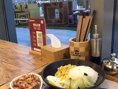 -海盗虾饭·剥好的小龙虾饭(SOHO尚都店)