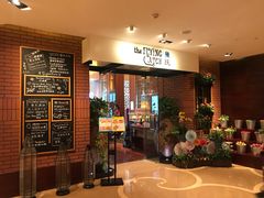 等位区-香格里拉鱼跃地中海西餐厅·牛排披萨