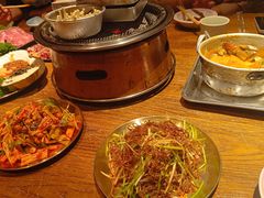 -鑫釜山海鲜烧烤(鑫丰国际店)