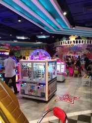 -LuckyStar幸运星家庭娱乐中心(东莞国贸店)