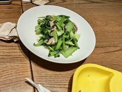 -耶里夏丽·新疆菜·家庭聚场(百联中环购物广场店)