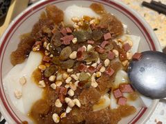 -红九格老火锅(三峡广场店)