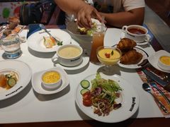 -爱丽丝牛排西餐厅(光谷步行街店)