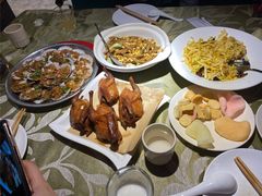脆皮鸽子-锦绣金山人家(友谊店)