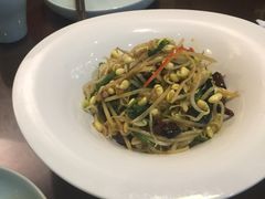 -东口码头·烧鸽子·鱼头泡饼·地方菜(金鹰悦城店)