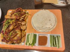 -鲁菜根·泰安菜(万达店)