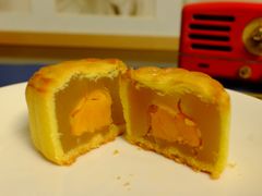 迷你蛋黄莲蓉月饼-白天鹅宾馆·月兔吧