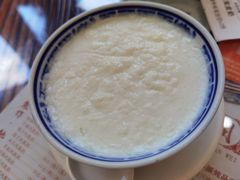 香滑凤凰奶-周大娘牛乳(旧寨古村总店)