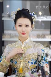 -欣薇婚纱(新源乐汇城店)