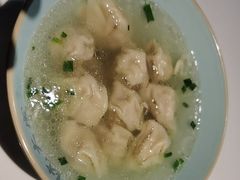 鲜虾馄饨-沈大成(南京东路店)