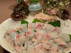 -左庭右院鲜牛肉火锅黑金店(陆家嘴中心店)