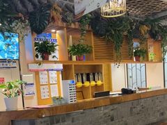 -香山湖家家宴(中山陵店)