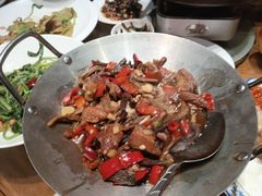 -黄泥岗·地道湖北菜(奥特莱斯店)