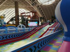 -天山海世界·米立方