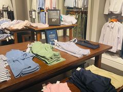 -Abercrombie&Fitch(德基广场店)