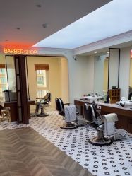 -理昂男士理发店 Barber shop