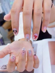 -七彩虹美甲美睫 半永久