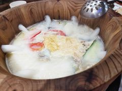 -鱼遇木桶斑鱼火锅(塔湾店)