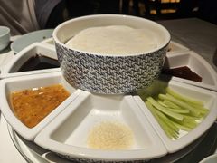 -羲和雅苑•北京烤鸭(陆家嘴中心店)