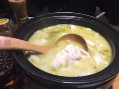 -九锅一堂酸菜鱼(万达广场店)