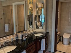 -广州富力丽思卡尔顿酒店