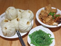 -凤起龙游老面包子(凯德晶品店)