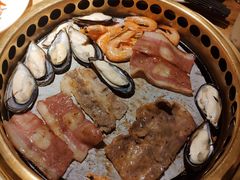 -韩京炭火烤肉自助料理(柯桥万达店)