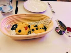 餐前面包-西山人家·二十年老字号农家菜(旺山店)