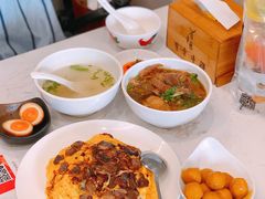 滑蛋牛叉烧饭-有章牛杂(石厦店)