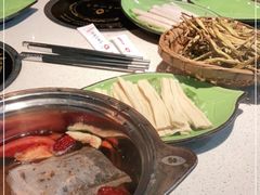 -一叶一世界·素食餐厅(锦华万达店)