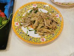 -鸿宾楼(展览馆路店)