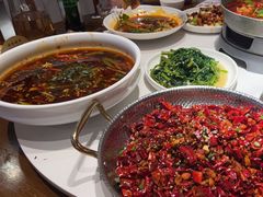 -万重锦·人文川菜馆(骡马市店)