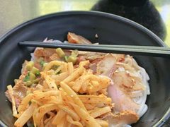 -丫丫桂林米粉(学府店)