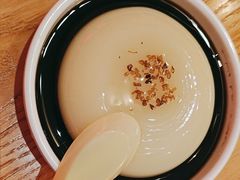 -何师傅美蛙鱼头(汉街店)