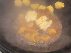 -鱼窝棚柴火铁锅炖(富山屯店)