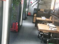 大堂-管氏翅吧(人民大学店)