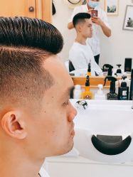 -韦恩先生Barbershop英式男士理发馆