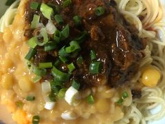 -兵哥豌豆面(雅颂居店)