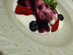 -LESCEDARS Brasserie Bistro香柏树