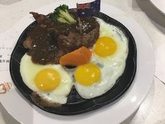 -汤姆家的牛排意面披萨(新城市广场店)