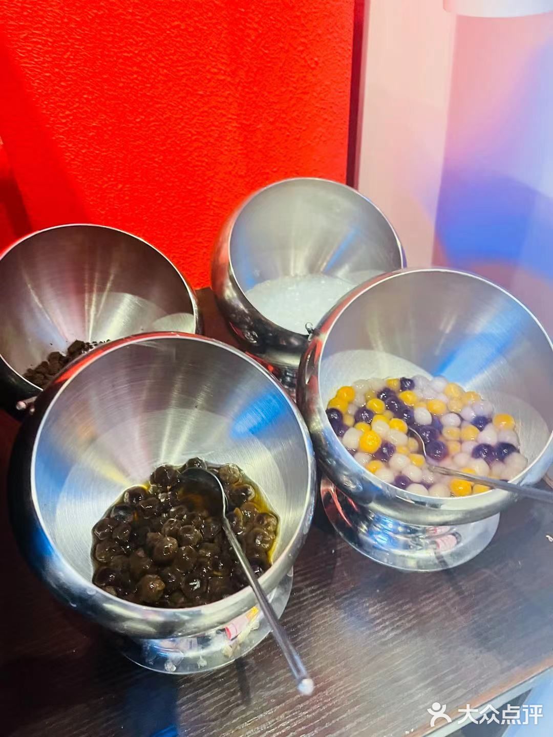 只要花两百多，居然就可以无限畅吃