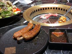 -山川小町·极番烧肉(新地假日广场店)