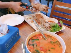 -两兄弟Song Pee Nong(2号店)