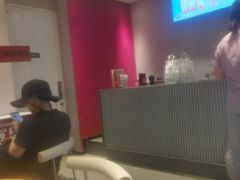-肯德基(东安路站店)