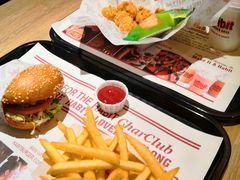 -The Habit Burger Grill 哈比特汉堡(复兴soho店)